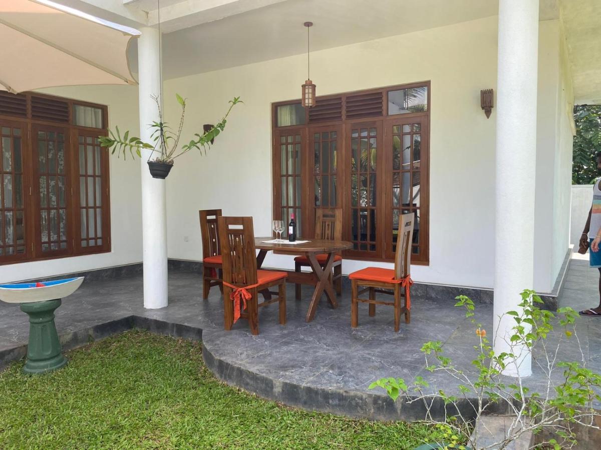 Villa Alex Берувала Екстер'єр фото